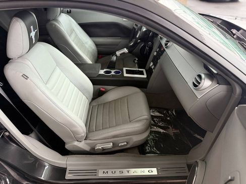 Used 2008 Ford Mustang GT Premium RWD image 46