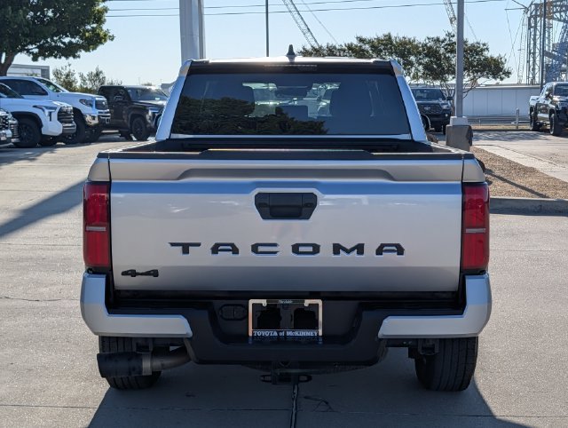 Used 2025 Toyota Tacoma SR5 AWD/4WD image 7