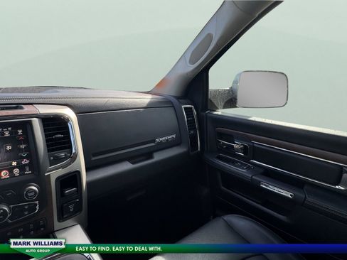 Used 2017 RAM 2500 Laramie w/ Protection Group image 18