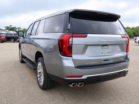 New 2026 GMC Yukon XL Denali w/ LPO, Floor Liner Package AWD/4WD image 34