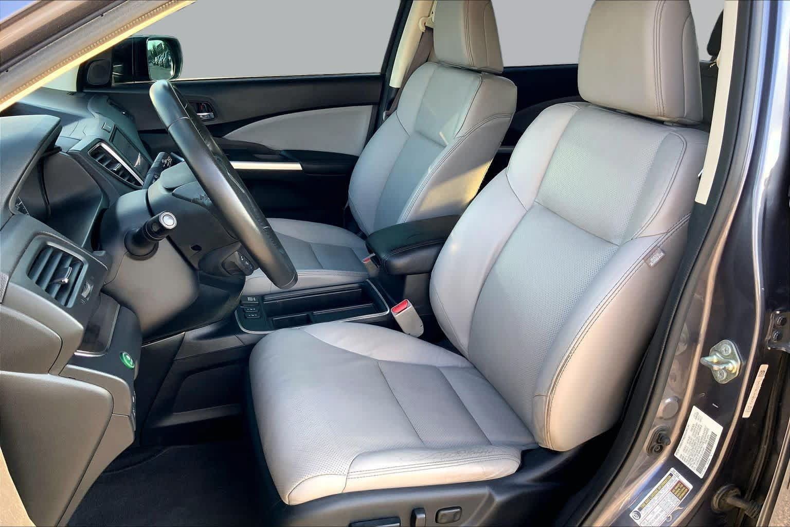 Used 2016 Honda CR-V Touring image 7