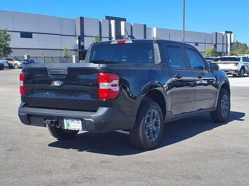 New 2025 Ford Maverick XLT w/ XLT Luxury Package image 4