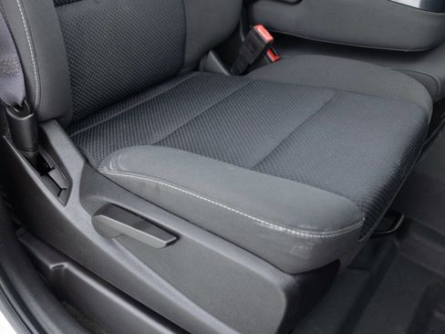 Used 2017 Chevrolet Silverado 1500 LT w/ All Star Edition image 31