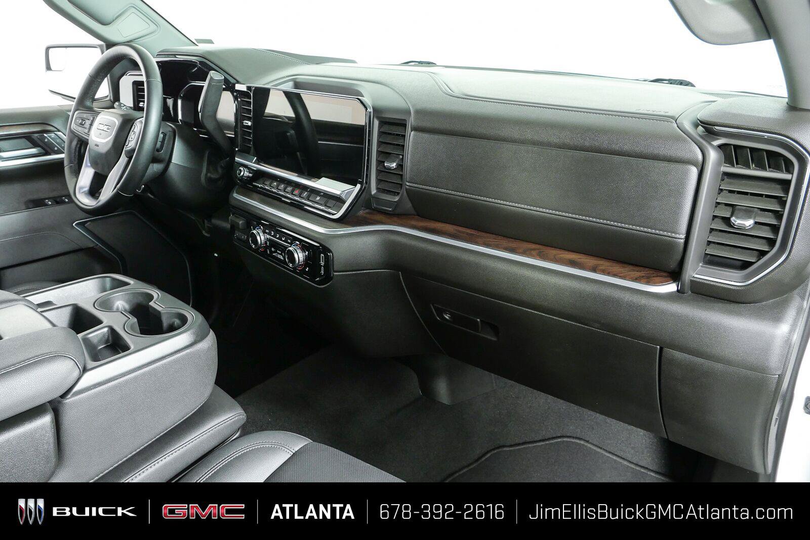 Used 2026 GMC Sierra 1500 SLT AWD/4WD image 22