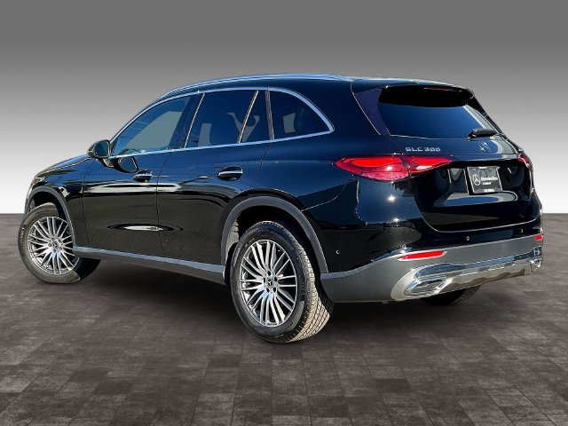 Certified 2023 Mercedes-Benz GLC 300 4MATIC image 4