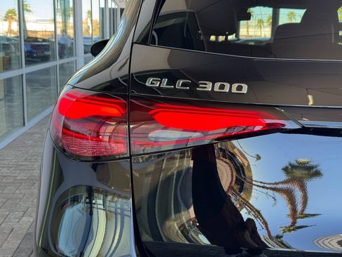 Certified 2025 Mercedes-Benz GLC 300 image 16