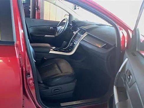 Used 2011 Ford Edge Sport w/ Driver Entry Pkg image 5
