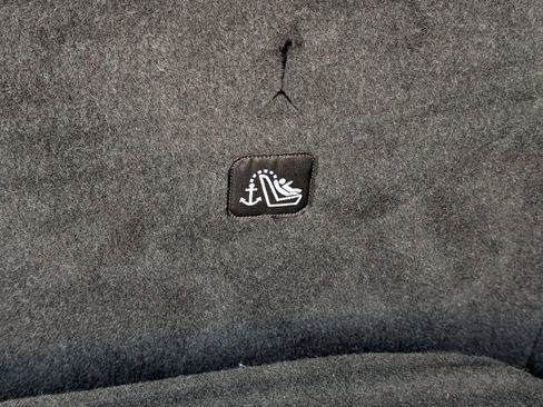 Used 2025 Nissan Rogue SV image 16