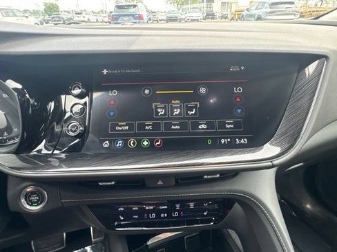 Used 2023 Buick Envision Essence w/ Sport Touring Package AWD/4WD image 21