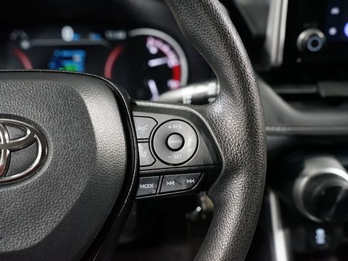 Certified 2025 Toyota RAV4 LE image 13