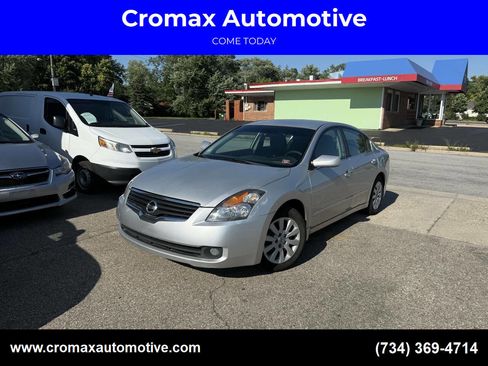 Used 2009 Nissan Altima 2.5 S image 1