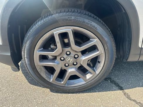 Used 2023 Honda Passport EX-L image 11
