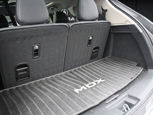 Used 2023 Acura MDX SH-AWD w/ Technology Package image 12