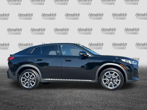 Used 2026 BMW X2 xDrive28i AWD/4WD image 3