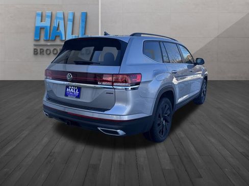 New 2026 Volkswagen Atlas SE image 5