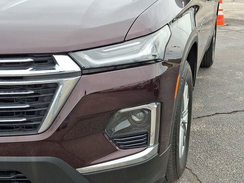 Certified 2023 Chevrolet Traverse LT FWD image 11