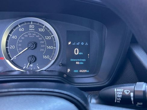 Used 2020 Toyota Corolla LE w/ Carpet Mat Package (TMS) image 35