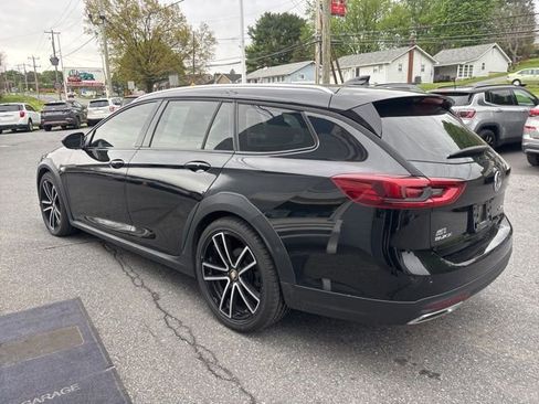 Used 2018 Buick Regal Essence w/ Driver Confidence Package #1 AWD/4WD image 5