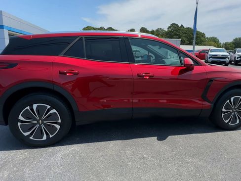 Certified 2024 Chevrolet Blazer EV LT AWD/4WD image 9