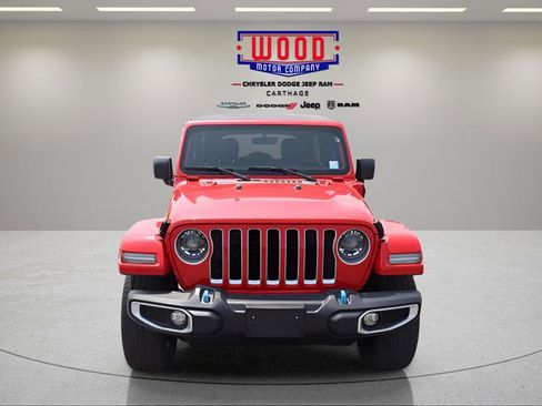 Used 2023 Jeep Wrangler Unlimited Sahara AWD/4WD image 9