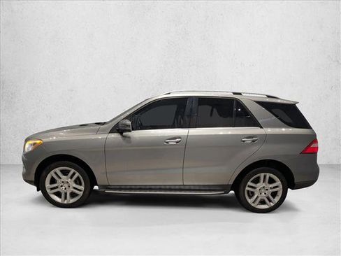 Used 2013 Mercedes-Benz ML 350 4MATIC image 9