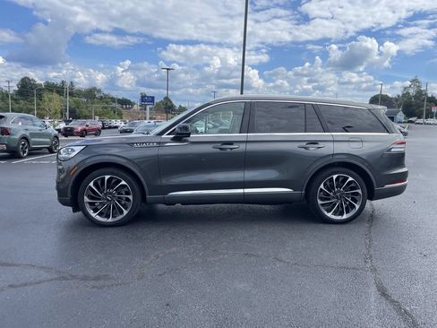 Used 2020 Lincoln Aviator Reserve w/ Equipment Group 202A AWD/4WD image 3