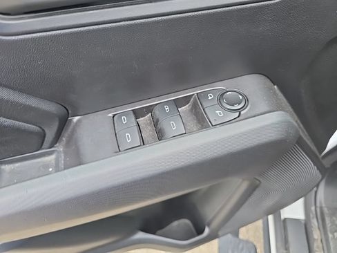 Used 2024 Chevrolet Colorado Trail Boss w/ Advanced Trailering Package AWD/4WD image 9