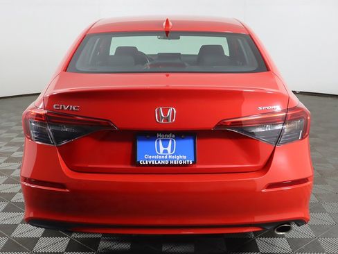 Used 2022 Honda Civic Sport image 9