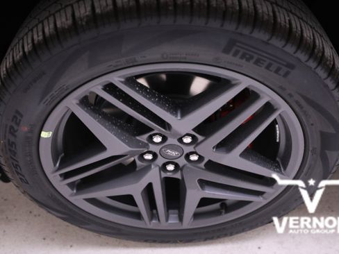 New 2025 Ford Explorer ST-Line w/ Premium Package image 33