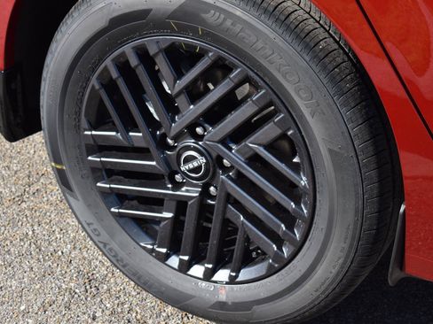 Used 2026 Nissan Sentra SV w/ Floor Mat Package FWD image 11