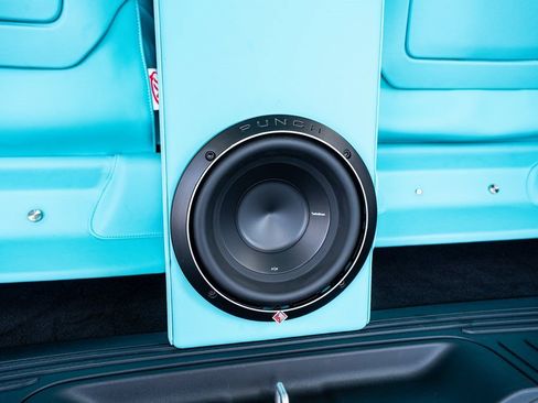 Used 2023 Mercedes-Benz Metris Passenger image 70