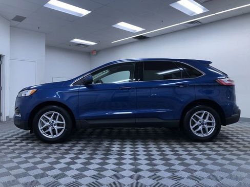 Used 2021 Ford Edge SEL w/ Convenience Package image 12