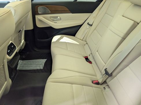 Used 2024 Mercedes-Benz GLE 450 4MATIC image 7