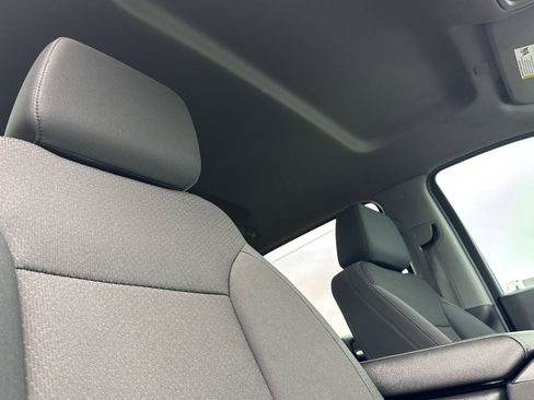 Used 2021 Chevrolet Silverado 1500 Custom w/ Rally Edition image 17