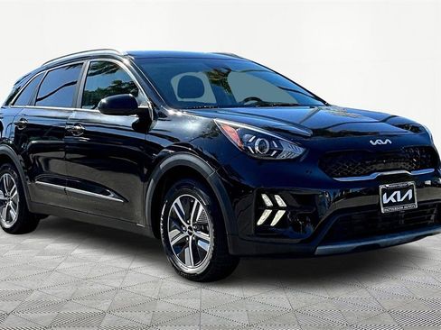 Certified 2022 Kia Niro LXS image 5