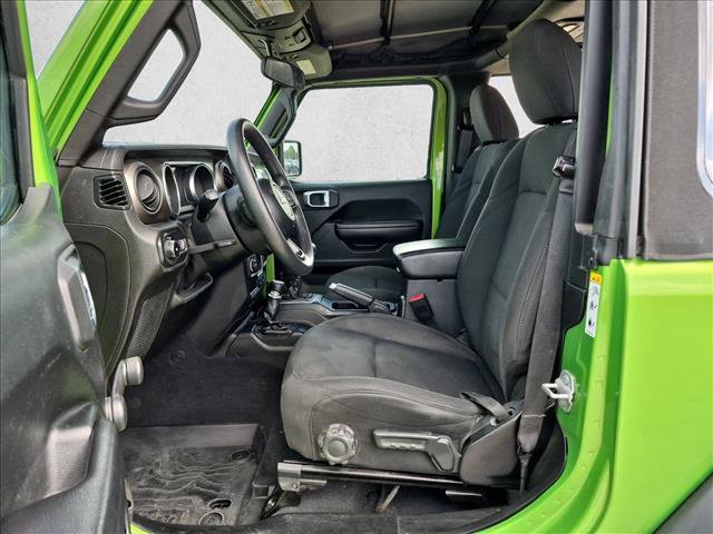 Used 2018 Jeep Wrangler Sport AWD/4WD image 13
