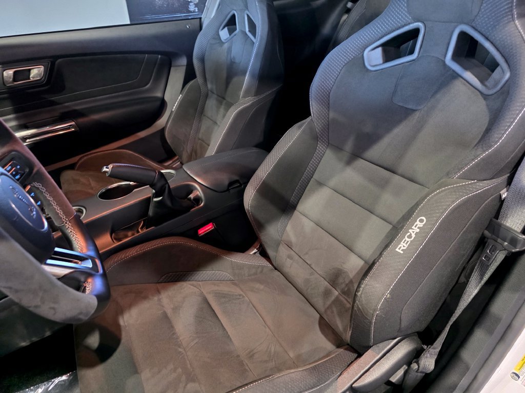 Used 2017 Ford Mustang Shelby GT350 RWD image 12