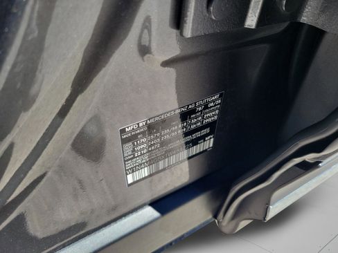 Certified 2026 Mercedes-Benz GLB 250 image 31