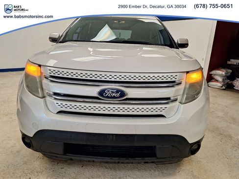 Used 2011 Ford Explorer Limited w/ 302A Rapid Spec Order Code FWD image 5