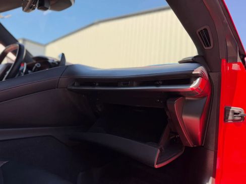 Used 2021 Chevrolet Corvette Stingray Premium Cpe w/ Z51 Performance Package RWD image 34