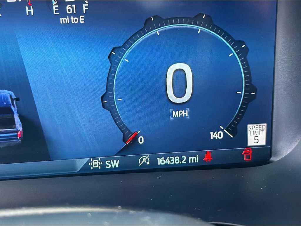 Used 2025 Ford F150 Raptor AWD/4WD image 12