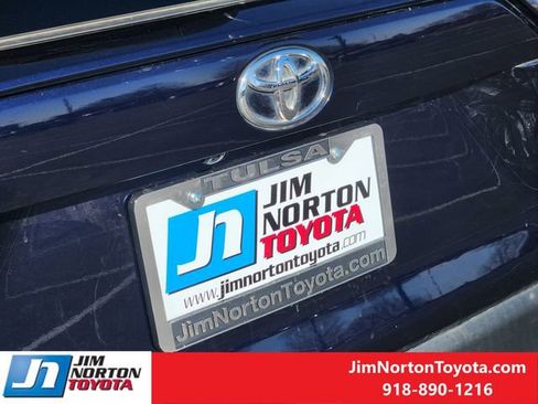 Used 2022 Toyota RAV4 XLE image 11