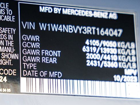 Used 2024 Mercedes-Benz Sprinter 2500 image 40