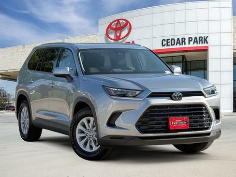 Used 2026 Toyota Grand Highlander FWD image 1
