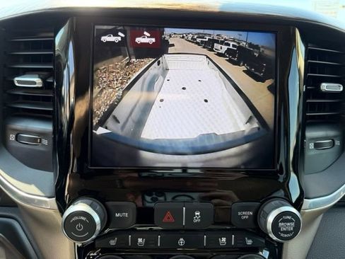 Used 2020 RAM 3500 Laramie AWD/4WD image 22
