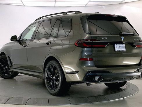 Used 2026 BMW X7 xDrive40i AWD/4WD image 10