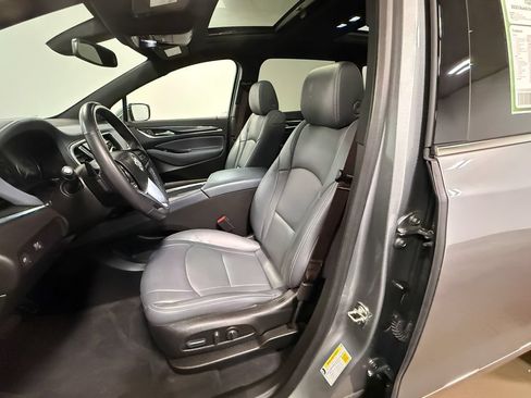 Used 2023 Buick Enclave Essence w/ Experience Buick Package AWD/4WD image 12