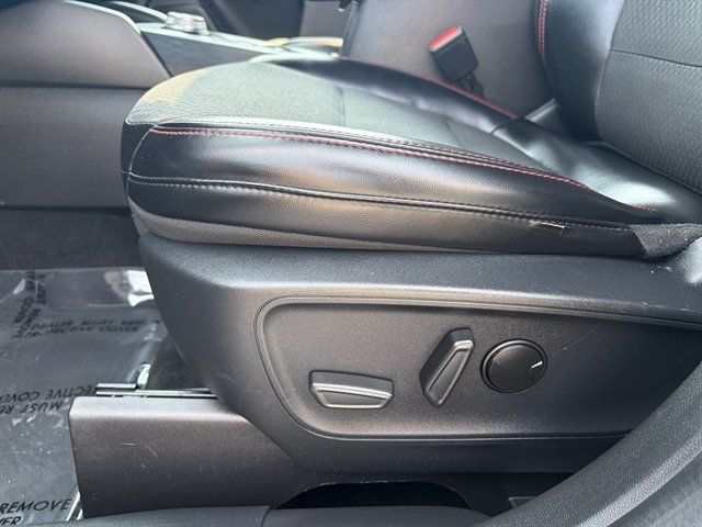 Used 2024 Ford Escape ST-Line AWD/4WD image 21