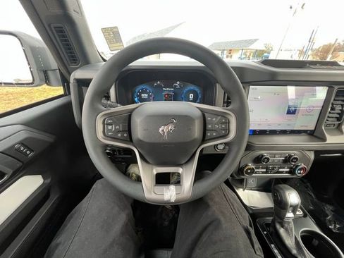 New 2025 Ford Bronco 2-Door AWD/4WD image 11
