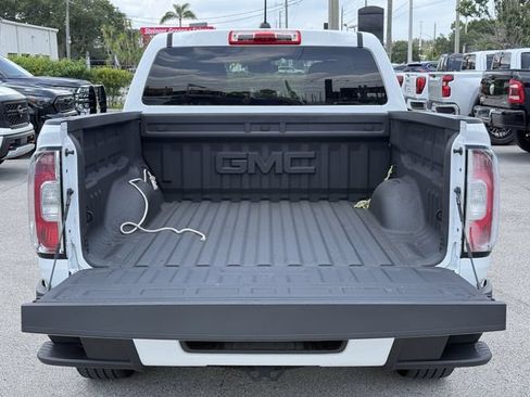 Used 2022 GMC Canyon Elevation Standard w/ Convenience Package RWD image 11